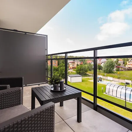 Flatbook - Sole Mare Z Basenem, Apartman